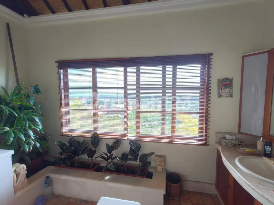 Villa Unblocked View Laut Bandara & Tol Sanur - Image 4 of 4