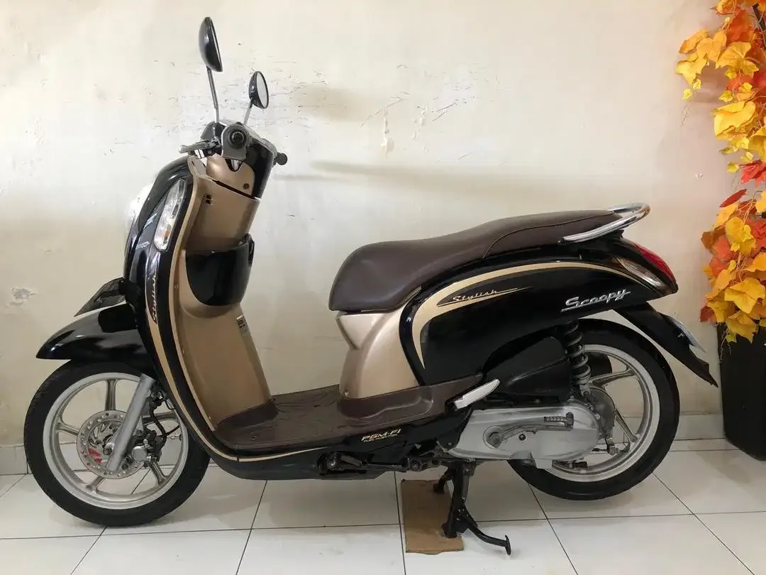 Honda Scoopy Stylish Fi Th.2014!! - Image 1 of 10