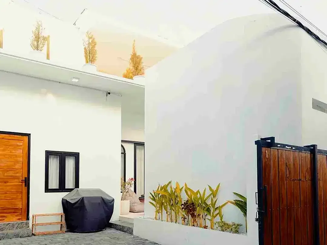 Villa Premium Pusat Canggu - Image 2 of 10