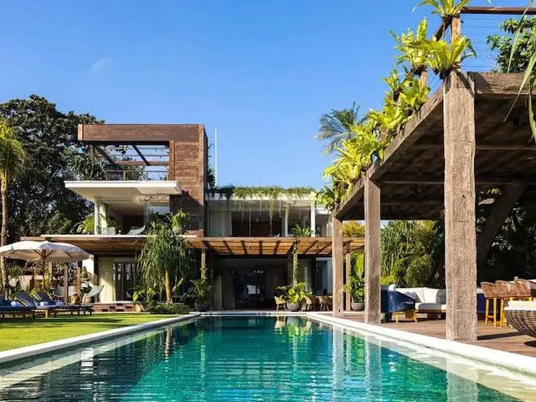 Villa luxury beach front pantai seminyak bali - Image 2 of 10