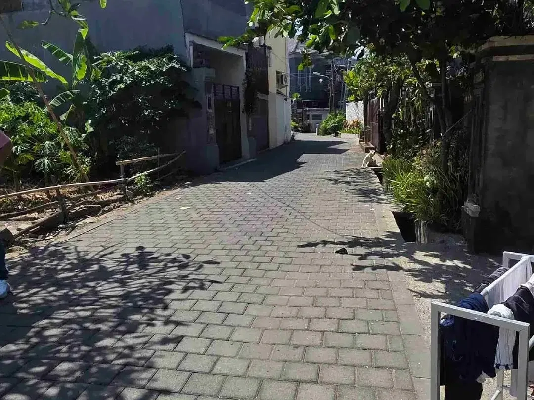 Jual Tanah Zona Kuning luas 144m/1.44are lokasi area jl Batur Sari dekat pantai sanur area investasi.kkli - Image 4 of 6