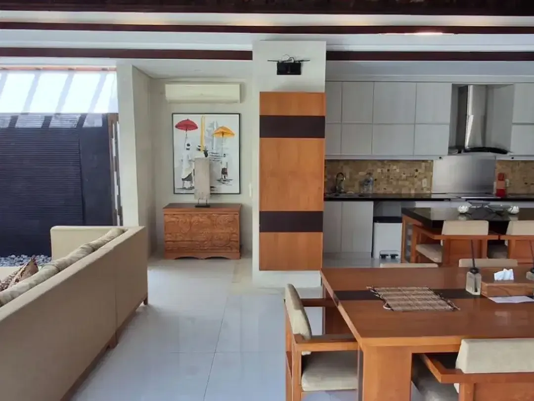 Disewakan Villa 3 BR Walk- In ke Kedonganan-Jimbaran - Image 9 of 10