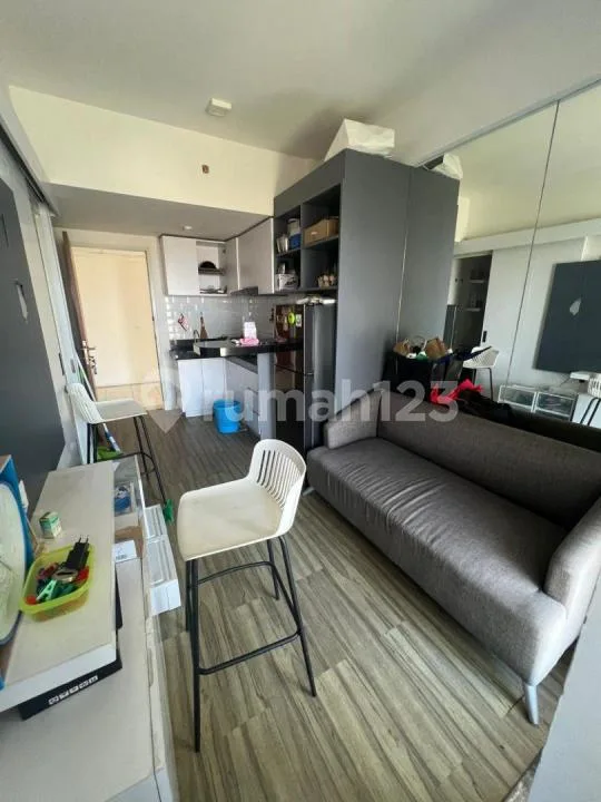 Disewakan Apartemen Puncak Cbd 2 Bed Full Furnish - Image 1 of 3