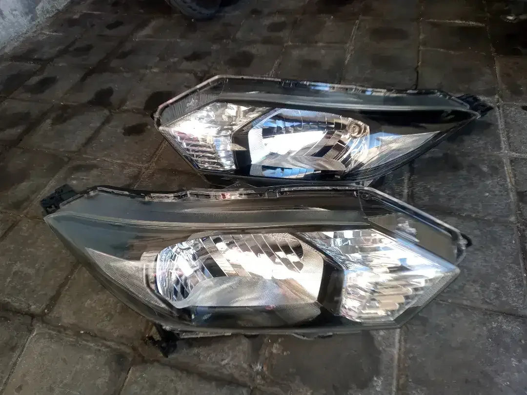 Lampu Hrv 2017 super mulus original Honda - Image 1 of 4