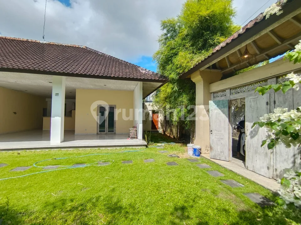 For Rent Big Villa At Seminyak Kuta Bali Near Canggu - Image 4 of 4