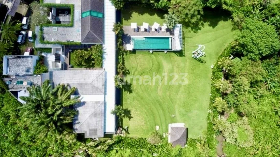 Luxury 6Br Villa For Rent In Canggu - Pool & Yoga Area - Image 1 of 4