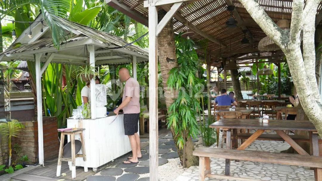 For Sale Established Restaurant / Café - Prime Location In Canggu - Image 2 of 4