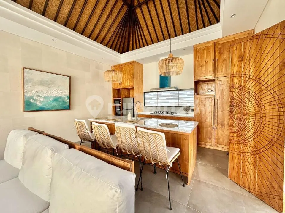 Villa Full Renovasi Lokasi Strategis Dekat Finns di Petitenget - Image 1 of 4