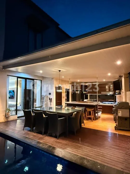 For Rent - Fully Furnished 2-Storey House With Private Pool In Nusa Dua, Bali - Image 2 of 4