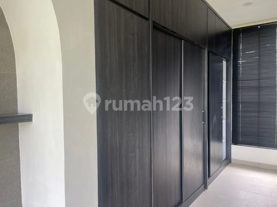 Villa La Reggia Hak Milik dan Disewakan Pertahun Seseh Munggu - Image 4 of 4