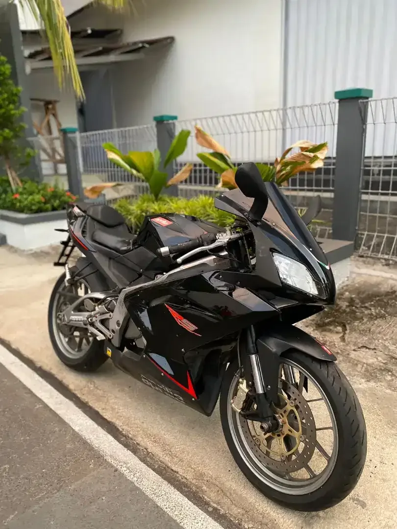 Aprillia RS125 2013, 2 tak, RARE ITEMS, COLLECTOR ITEMS, SIAP GAS - Image 1 of 10
