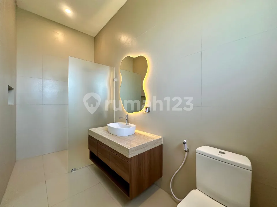 Brand New 3-Bedroom Villa For Rent In Munggu - Image 4 of 4