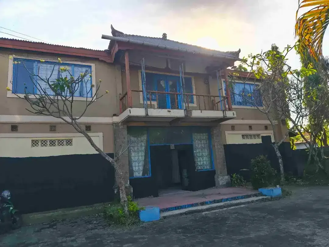 TANAH LUAS + BANGUNAN DI BYPASS NGURAH RAI SANUR - Image 8 of 9