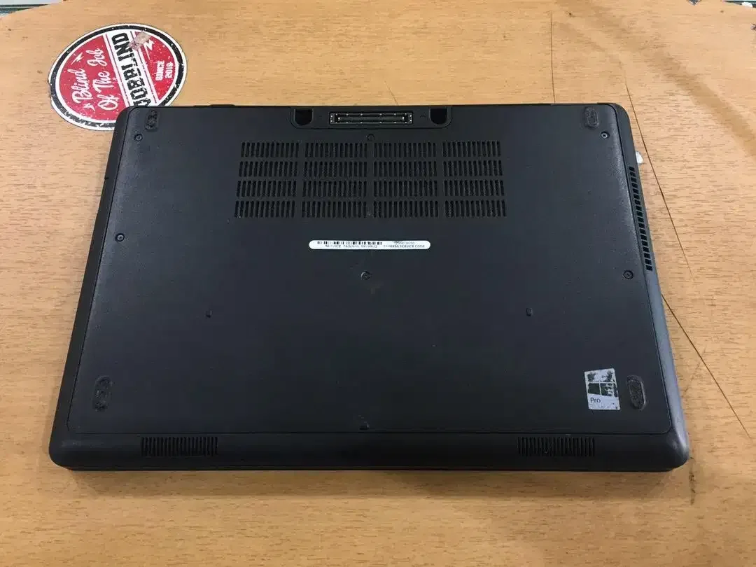 DELL Latitude E5450 Core i7 Ram 8GB SSD 256GB VGA Nvidia 2GB Mulus - Image 9 of 10