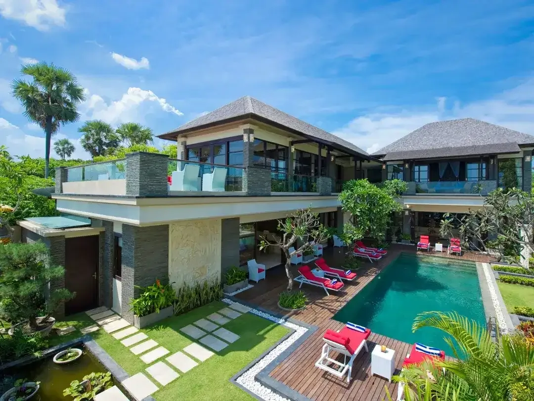 Villa Luxury Balinese Modern Pantai Batu Belig Seminyak Badung Bali - Image 3 of 10