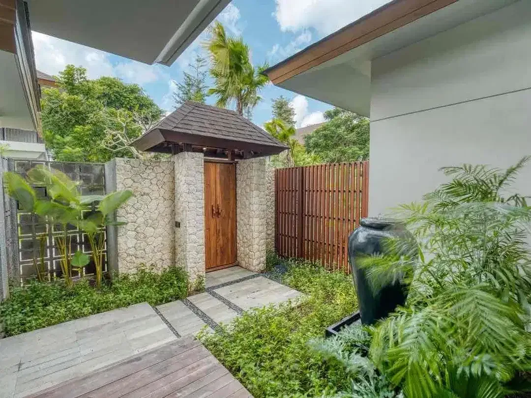 Villa mewah siap huni
di Natadesa Jimbaran bali. - Image 2 of 10