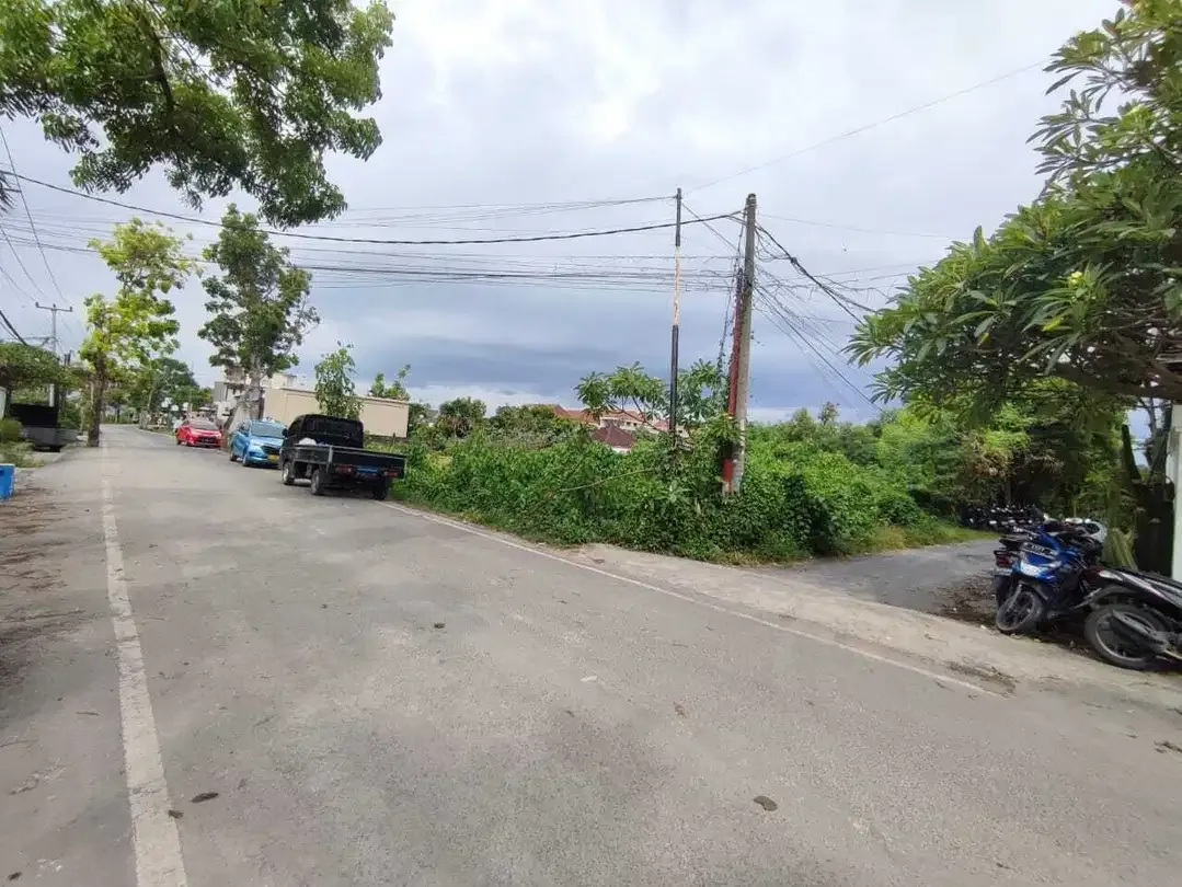 DIJUAL TANAH AREA PREMIUM JALAN KAKI KE PANTAI BERAWA - Image 4 of 8