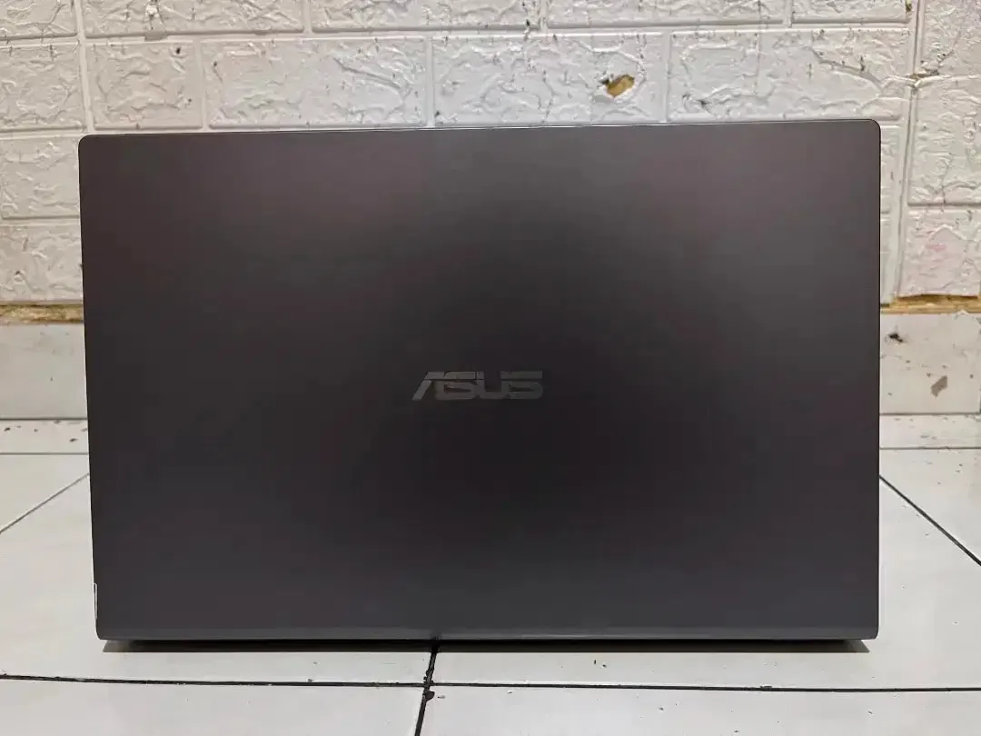 dijual Asus vivobook X515JA intel core i3 gen10 ( ram 8/ ssd 512 ) - Image 2 of 4