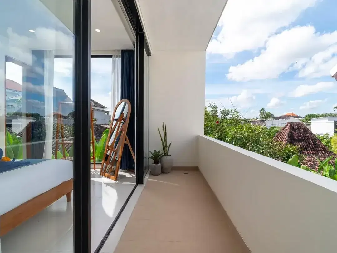 VILLA READY GOOD INVESMENT SUPER PREMIUM DEKAT CENTRAL CANGGU DAN BEACH - Image 6 of 10