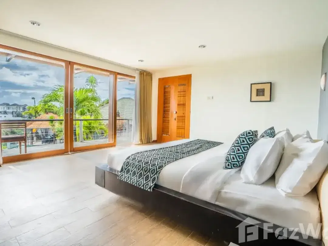 10 Bedroom Villa for sale in Jimbaran, Bali - Image 6 of 10