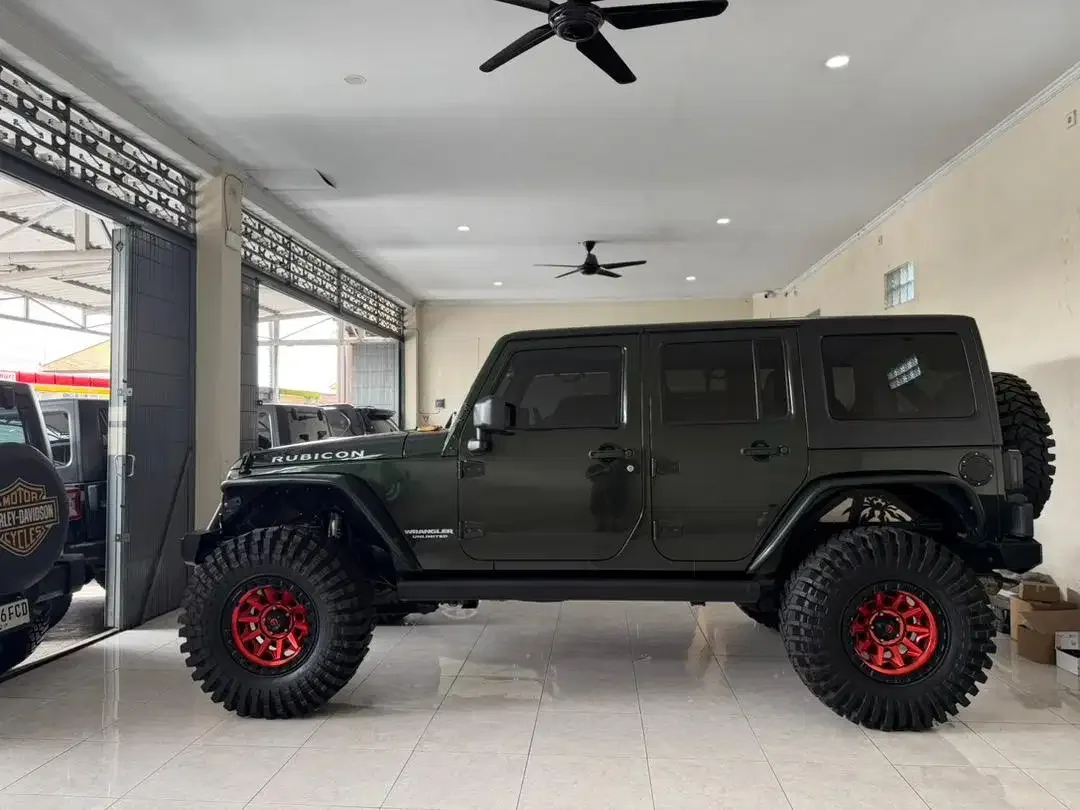 Jeep Wrangler Rubicon 2011 istimewa - Image 1 of 1