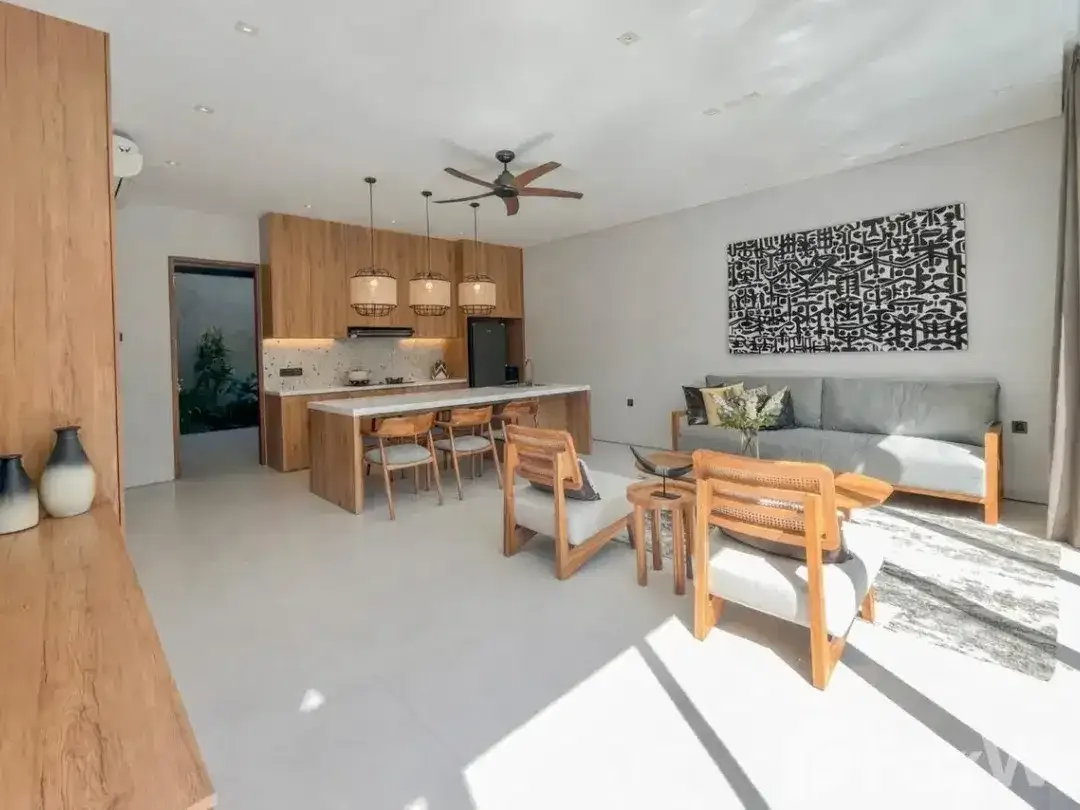 3 Bedroom Villa for sale in Seminyak, Bali - Image 2 of 10