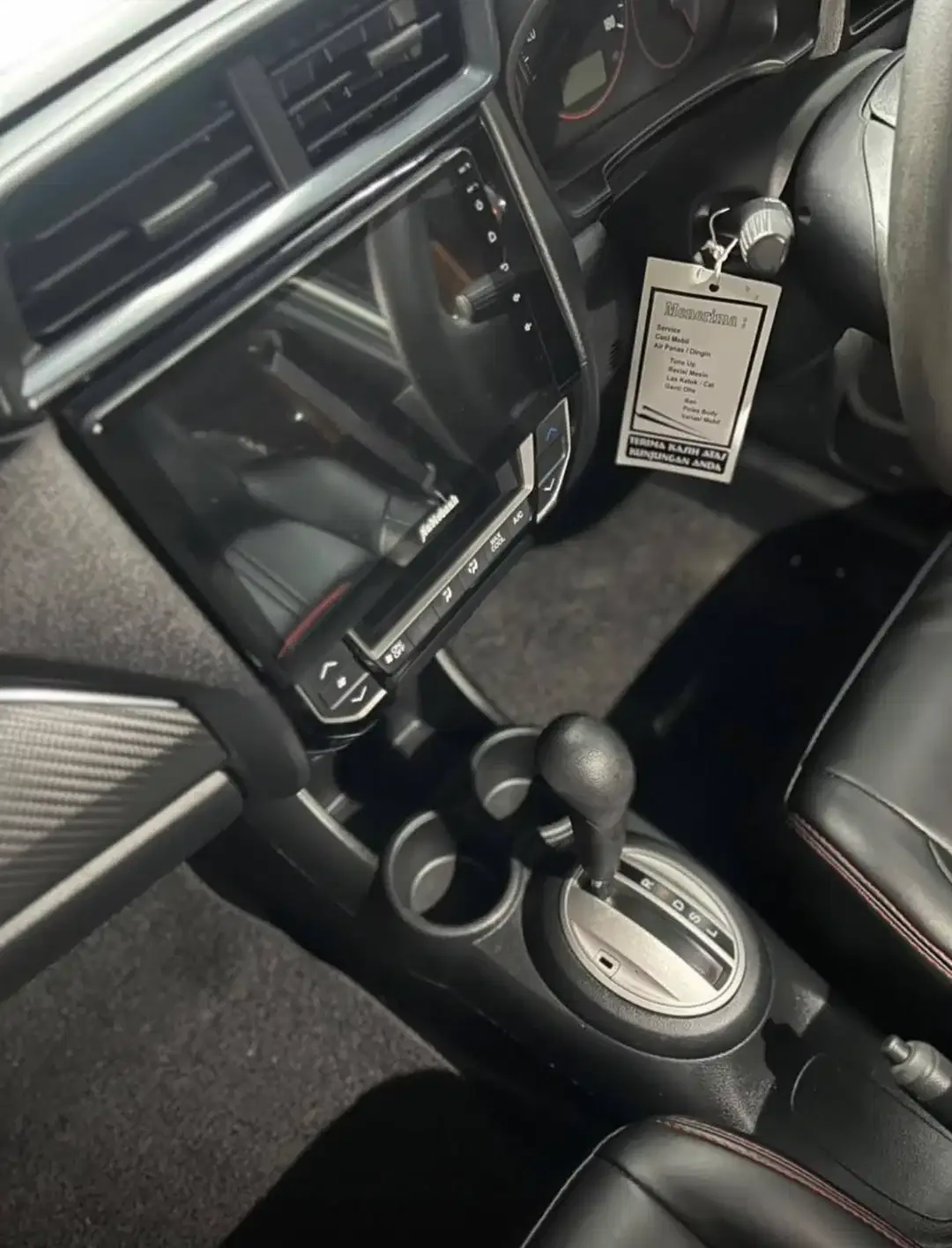 HONDA BRIO RS 2017 - Image 8 of 10