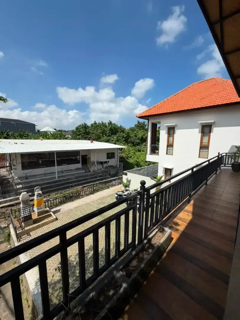 FOR RENT - EX RESTAURANT 2 FLOORS ON FAMOUS CANGGU SHORTCUT - Image 8 of 9