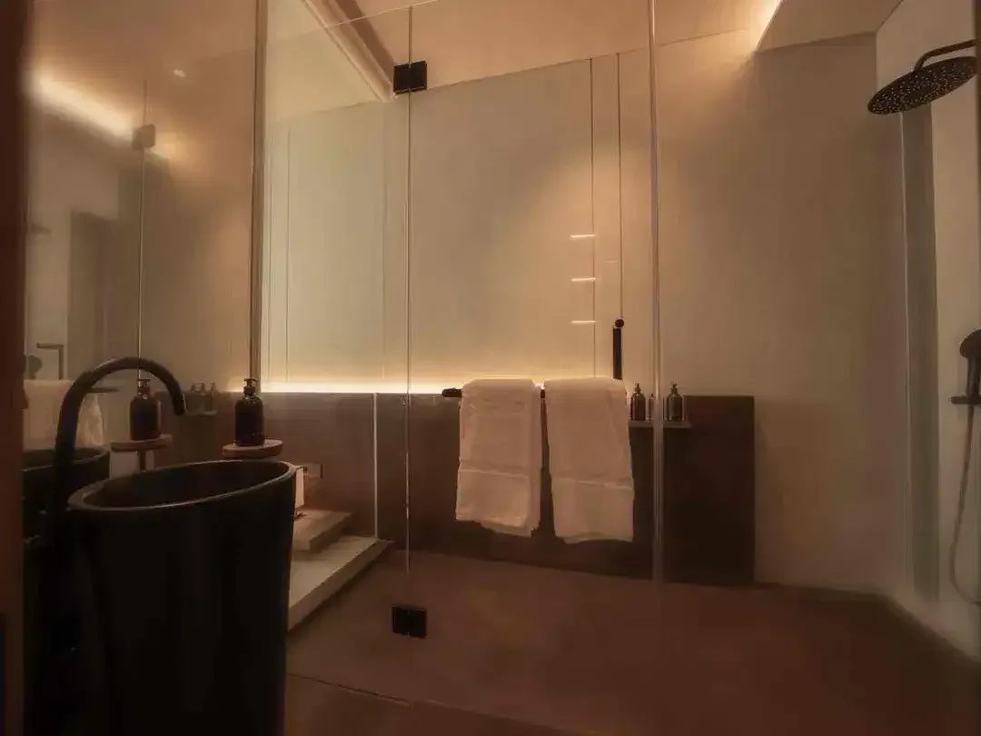 LUXURY VILLA FOR SALE – PERERENAN PRIME LOCATION - Image 10 of 10