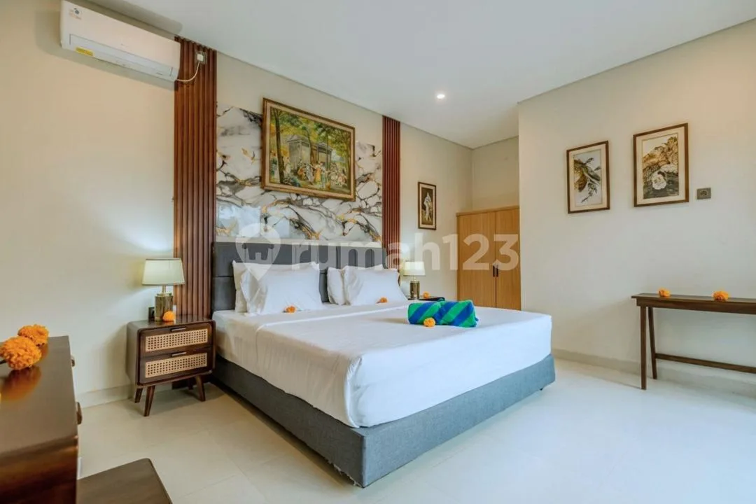 Peaceful 3 Bedroom Villa Canggu With Ricefield View - Image 2 of 4