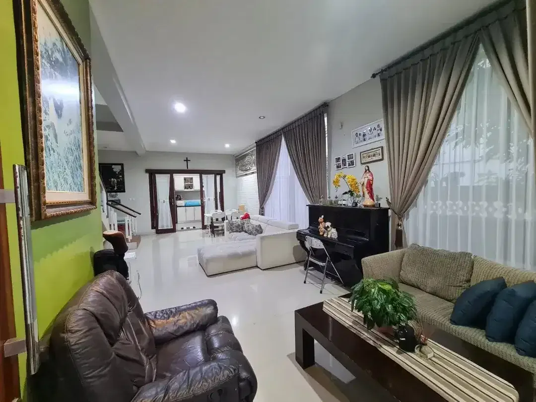Rumah Modern View Sawah Tukad Badung Renon Denpasar Bali - Image 8 of 10