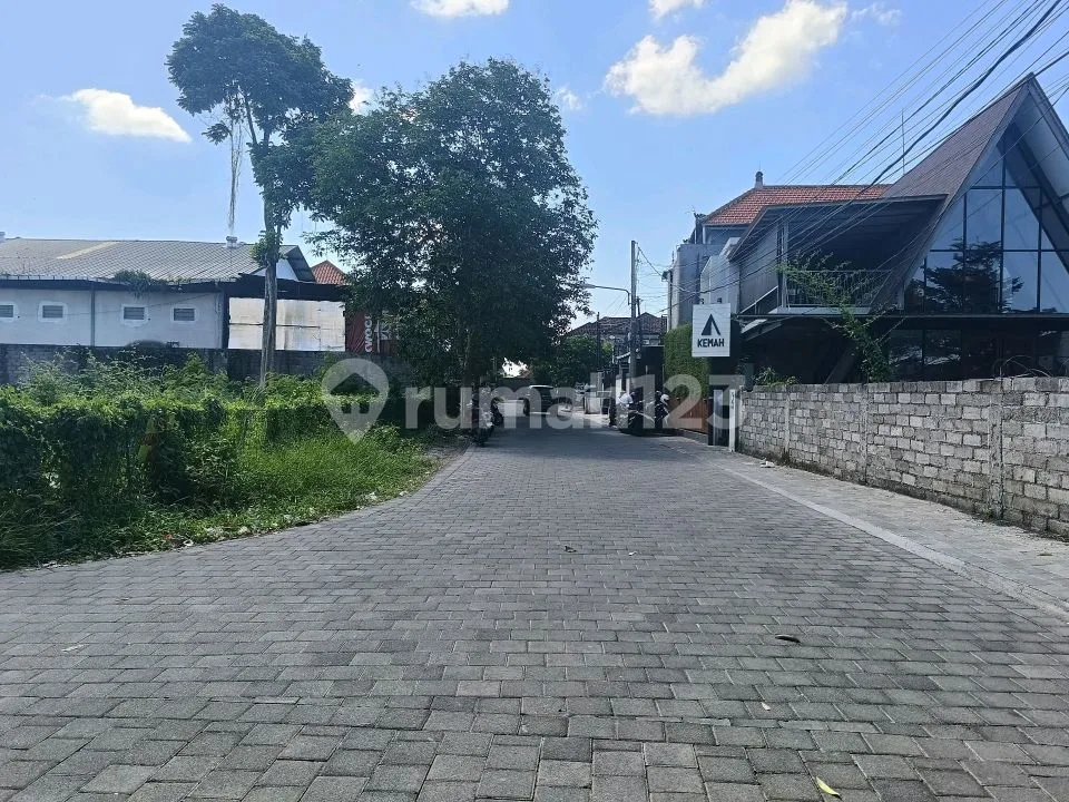 Tanah Premium Dekat Jalan Utama Gatot Subroto Barat - Image 4 of 4