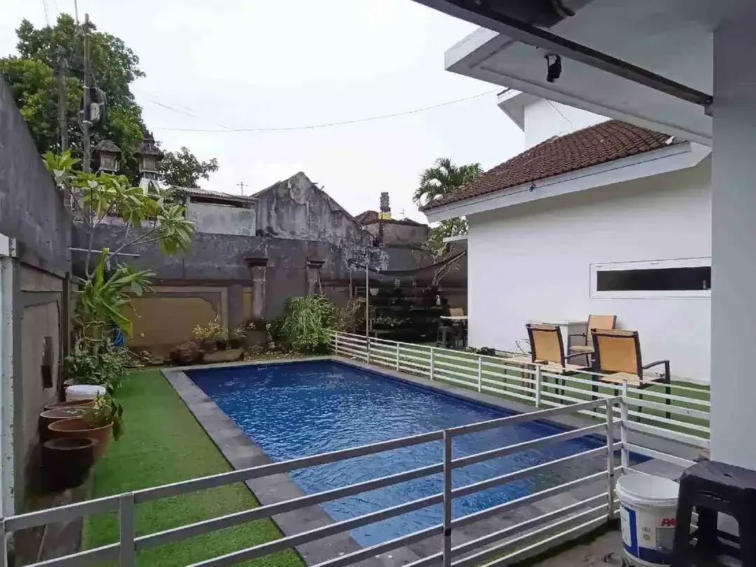 Rumah semi villa taman Giri Jimbaran Bali - Image 1 of 10