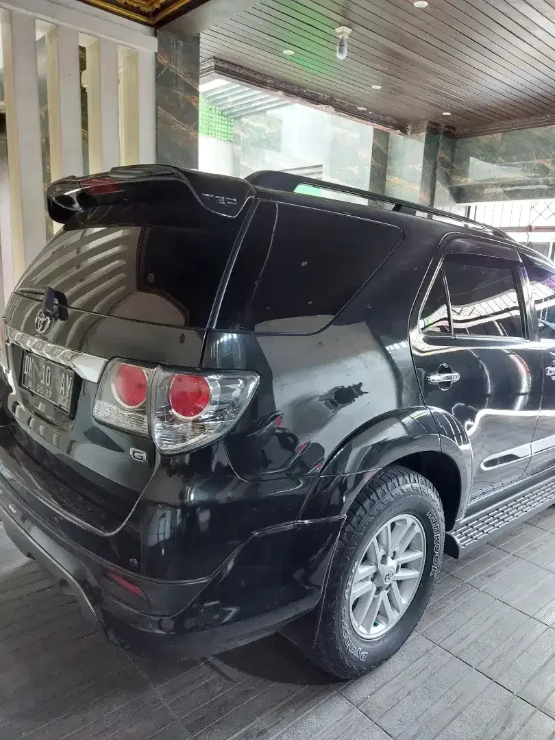 Dijual fortuner 2012 bensin matic G TRD S hitam asli DK - Image 4 of 5
