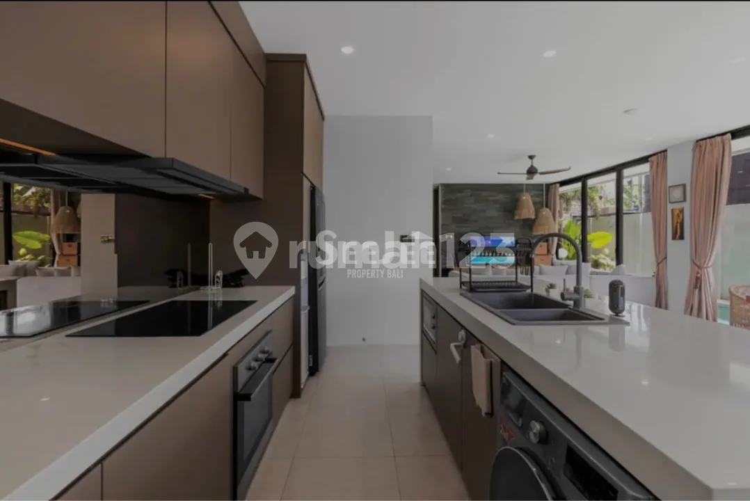 Villa Modern dengan 4 Kamar Tidur di Sentral Batu Bolong Canggu- Svlc002 - Image 4 of 4