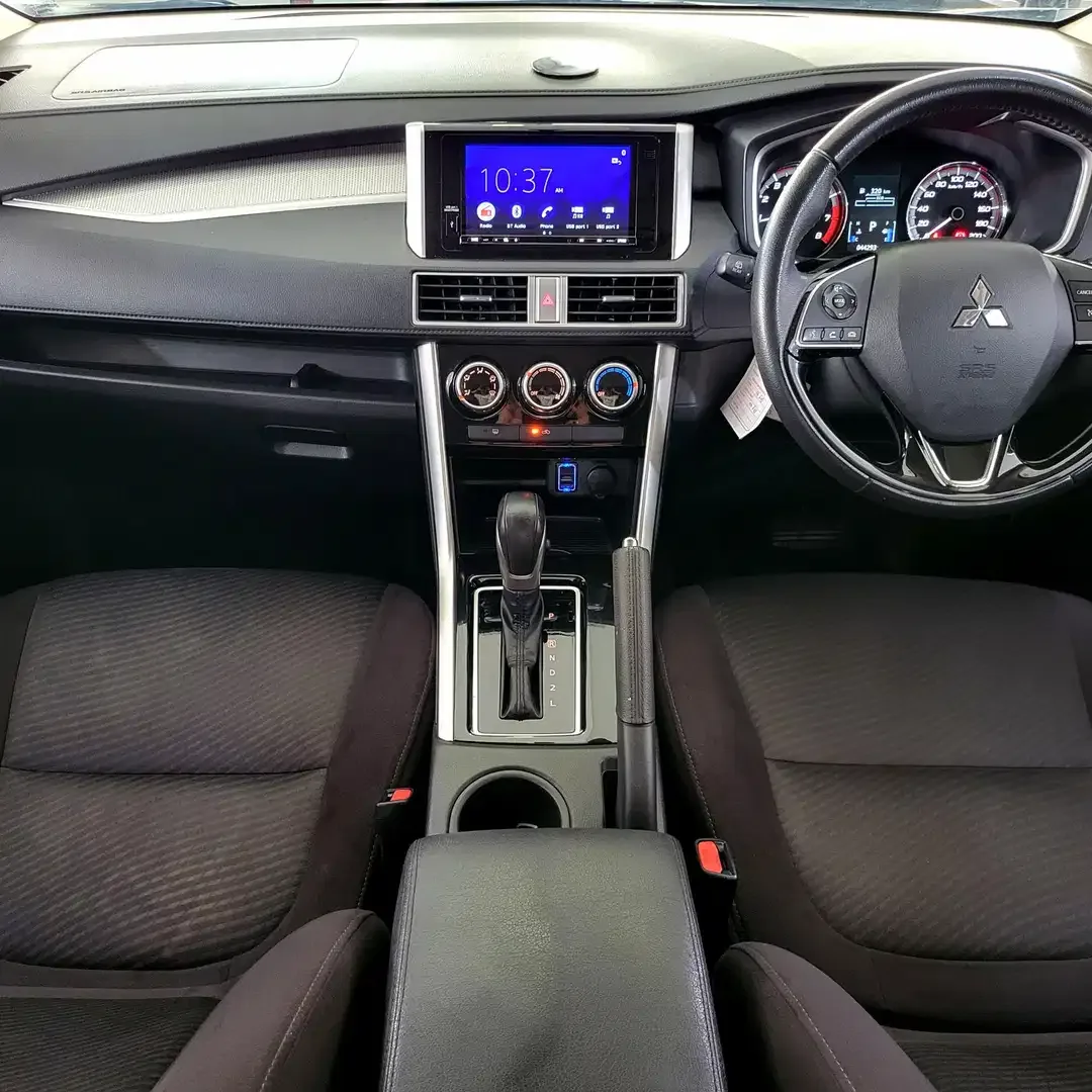 [2021] DP 14jt! Xpander Sport 1.5 matic 2021 DK LowKM Ultimate 2022 - Image 8 of 10