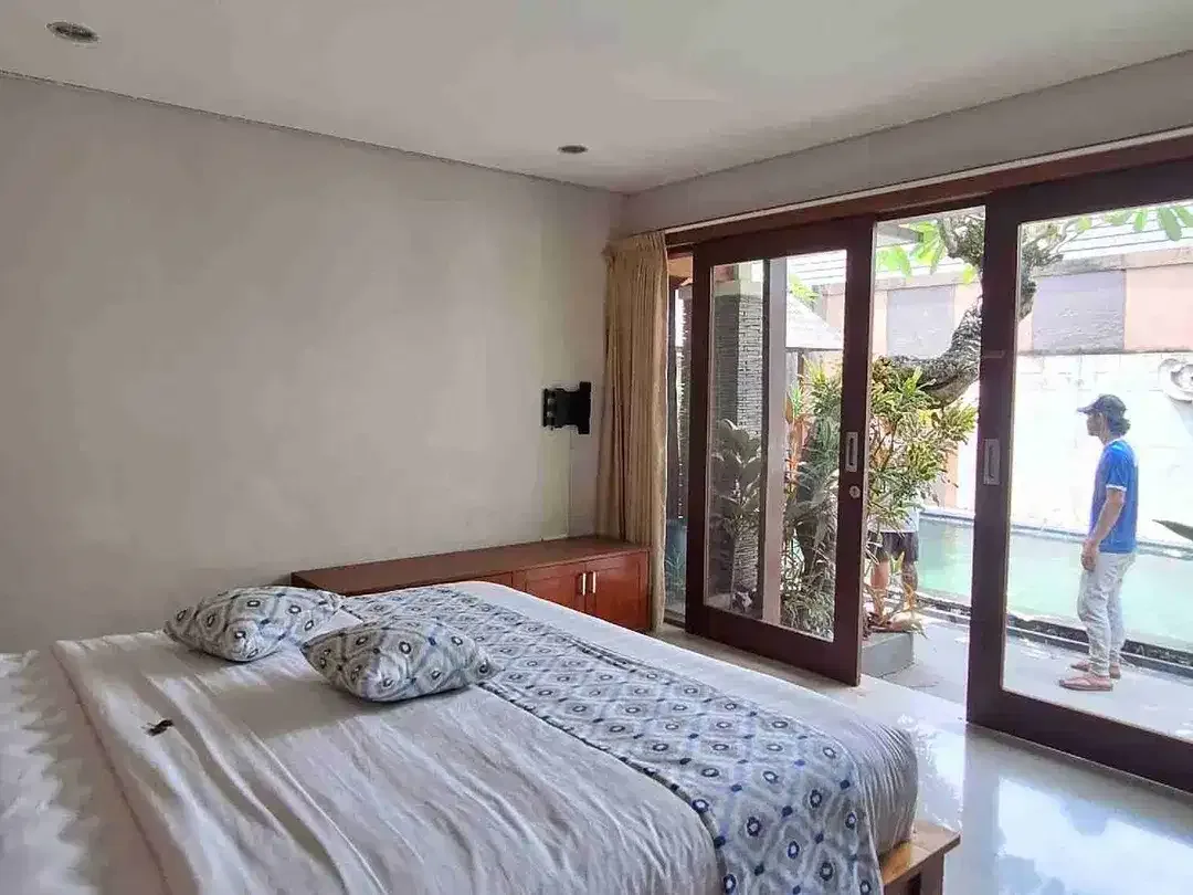 AFFORDABLE VILLA 3 BEDROOMS IN JL PANTAI NYANYI BERABAN BALI FOR RENT - Image 7 of 10