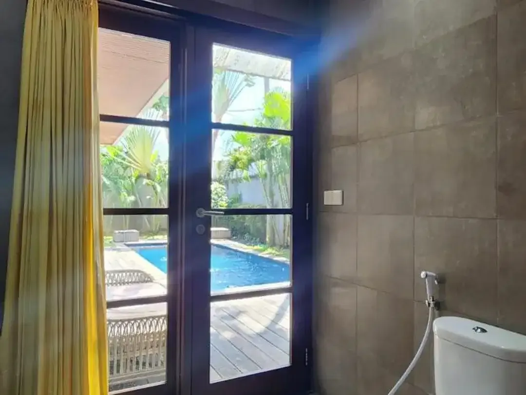 Villa Design Tropical disewakan di Kerobokan. - Image 9 of 10