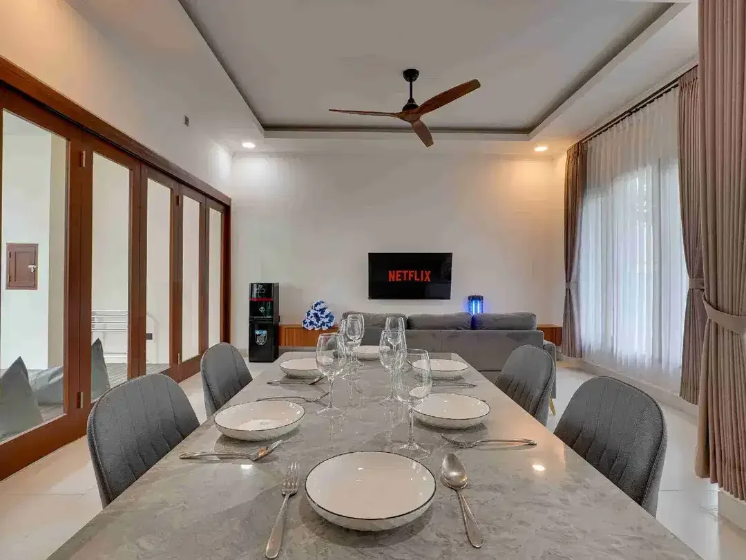 DiSEWAKAN VILLA MODERN DI SEMINYAK - Image 5 of 10