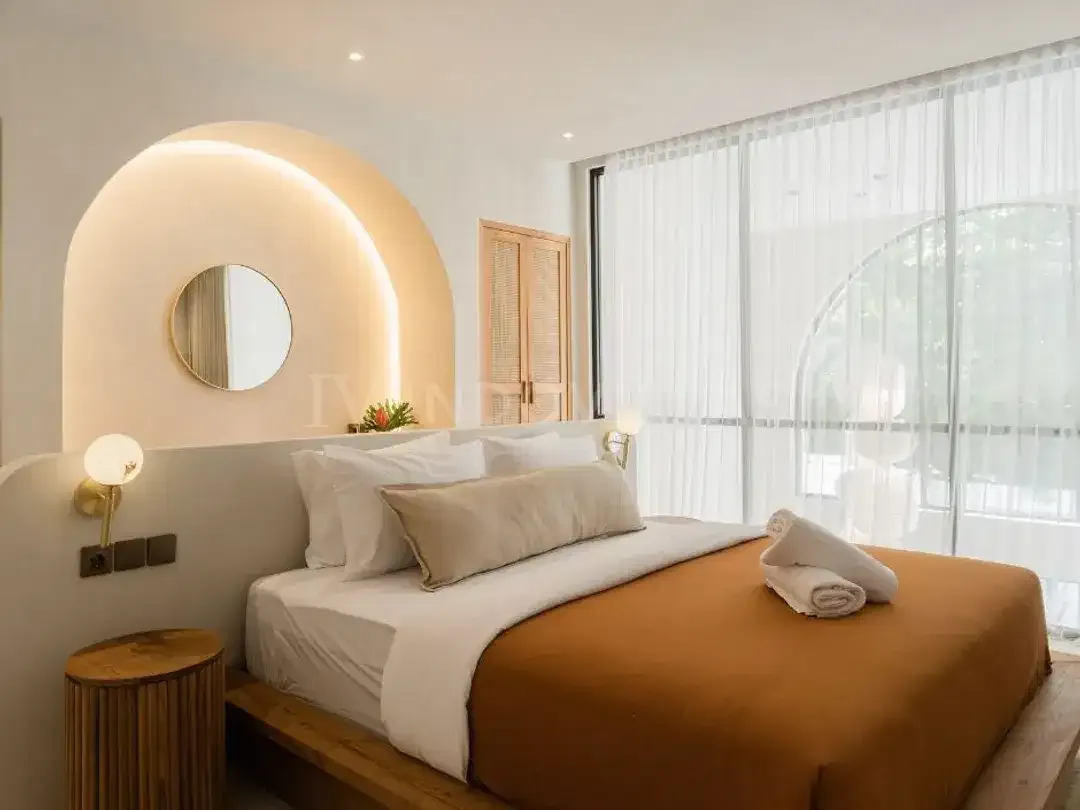 Townhouse Leasehold 3 Kamar Tidur Bergaya Modern di Umalas - Image 8 of 10