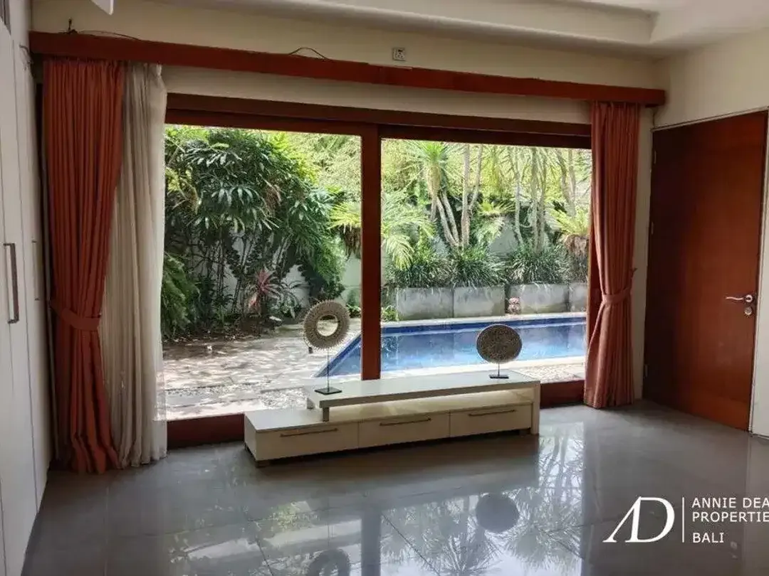 FREEHOLD | BALINESE DESIGN VILLA IN PRIME CANGGU - Image 3 of 10