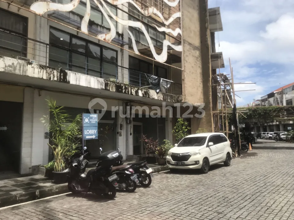 Dijual Ruko Lokasi Strategis di Central Kuta Legian - Image 3 of 4