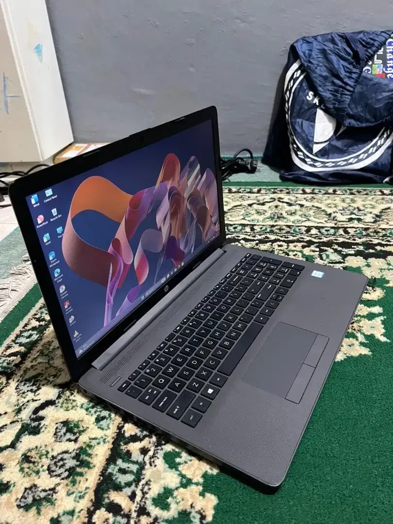 Laptop HP 250 G7 Core i7 RAM 8GB - Image 4 of 7