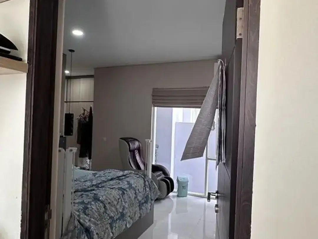 SEWAKAN RUMAH BARU SANGAT TERAWAT ONE GATE Sistem AREA DENPASAR - Image 8 of 9