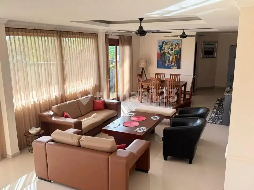 Villa Premium dengan Kolam Renang & Pemandangan Laut di Ungasan - Image 4 of 10