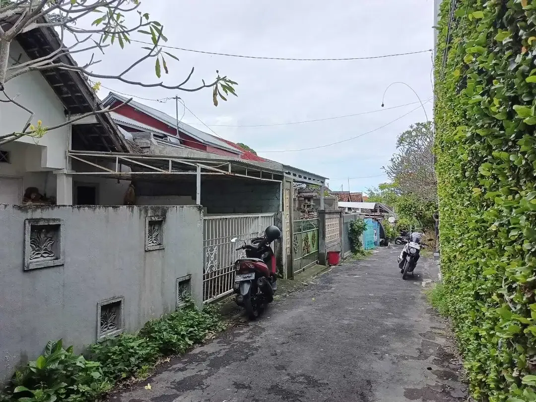 Dijual Tanah Bonus Bangunan Rumah Lama Di Canggu - Image 2 of 8