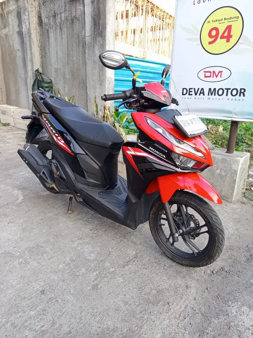 Vario 125 hitam merah bisa kredit Deva motor - Image 5 of 6
