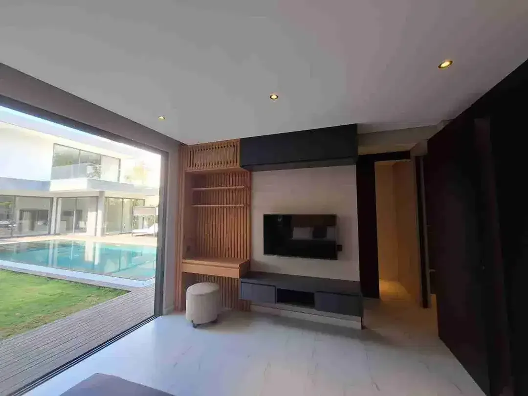 Luxury Villa Baru 3 Lantai Ocean View Jimbaran - Image 3 of 10