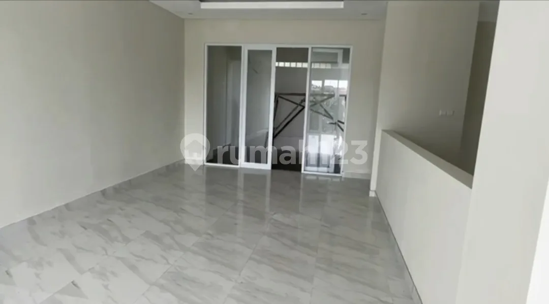 Villa Siap Huni Lingkungan Tenang Lokasi Strategis - Image 4 of 4