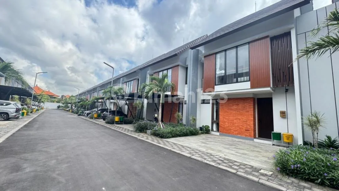 Rumah Jual Cluster Mewah Denpasar Dekat Tol - Image 1 of 4